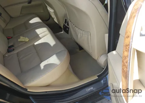 2006 BMW 530I z USA, uszkodzony, nr VIN WBANE73526CM35582